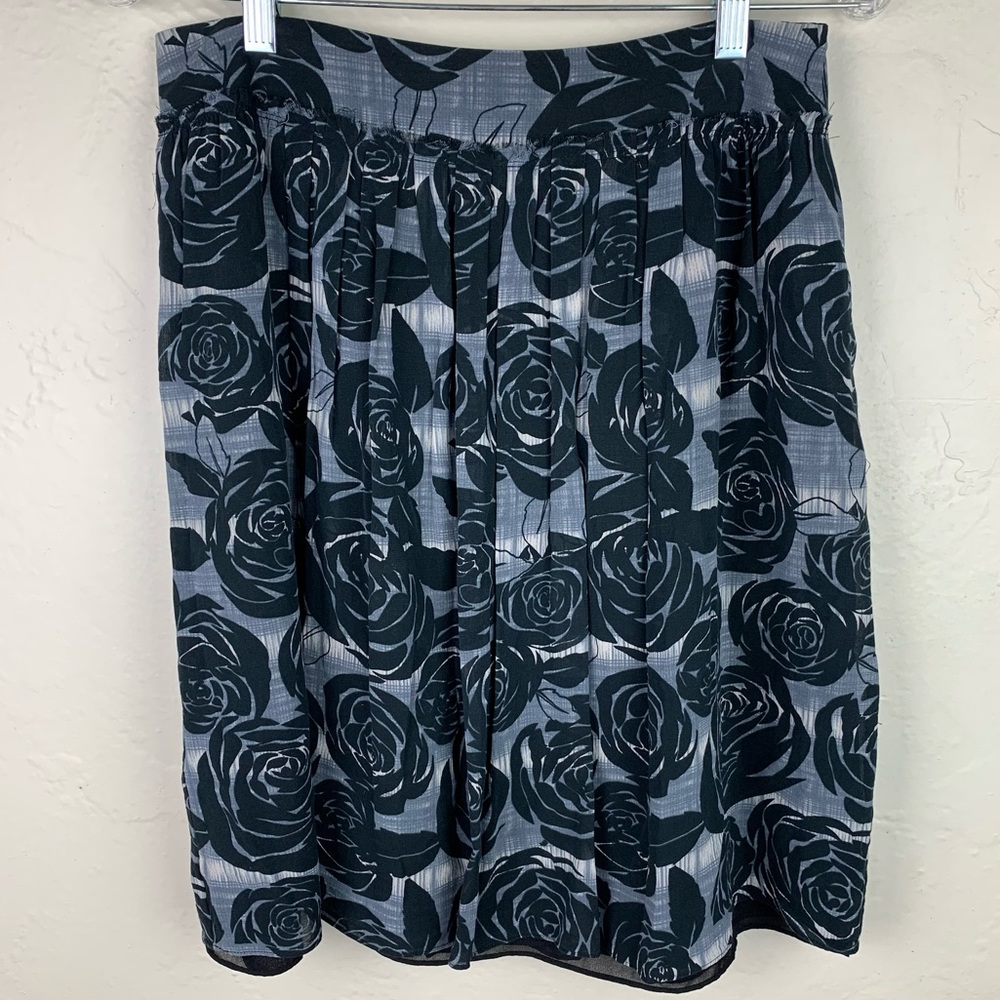 Banana Republic Silk Floral Skirt Size 4